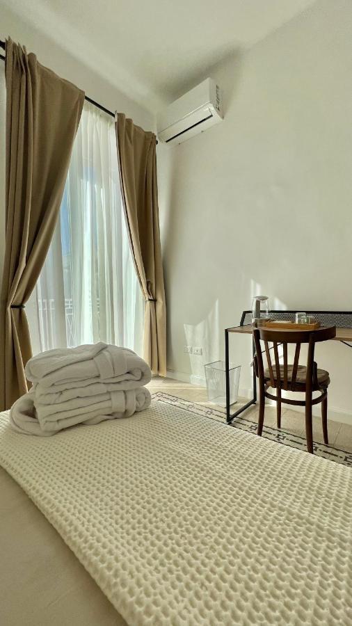 Bed and Breakfast Dimora Al Campanile Sannicandro di Bari Exterior foto